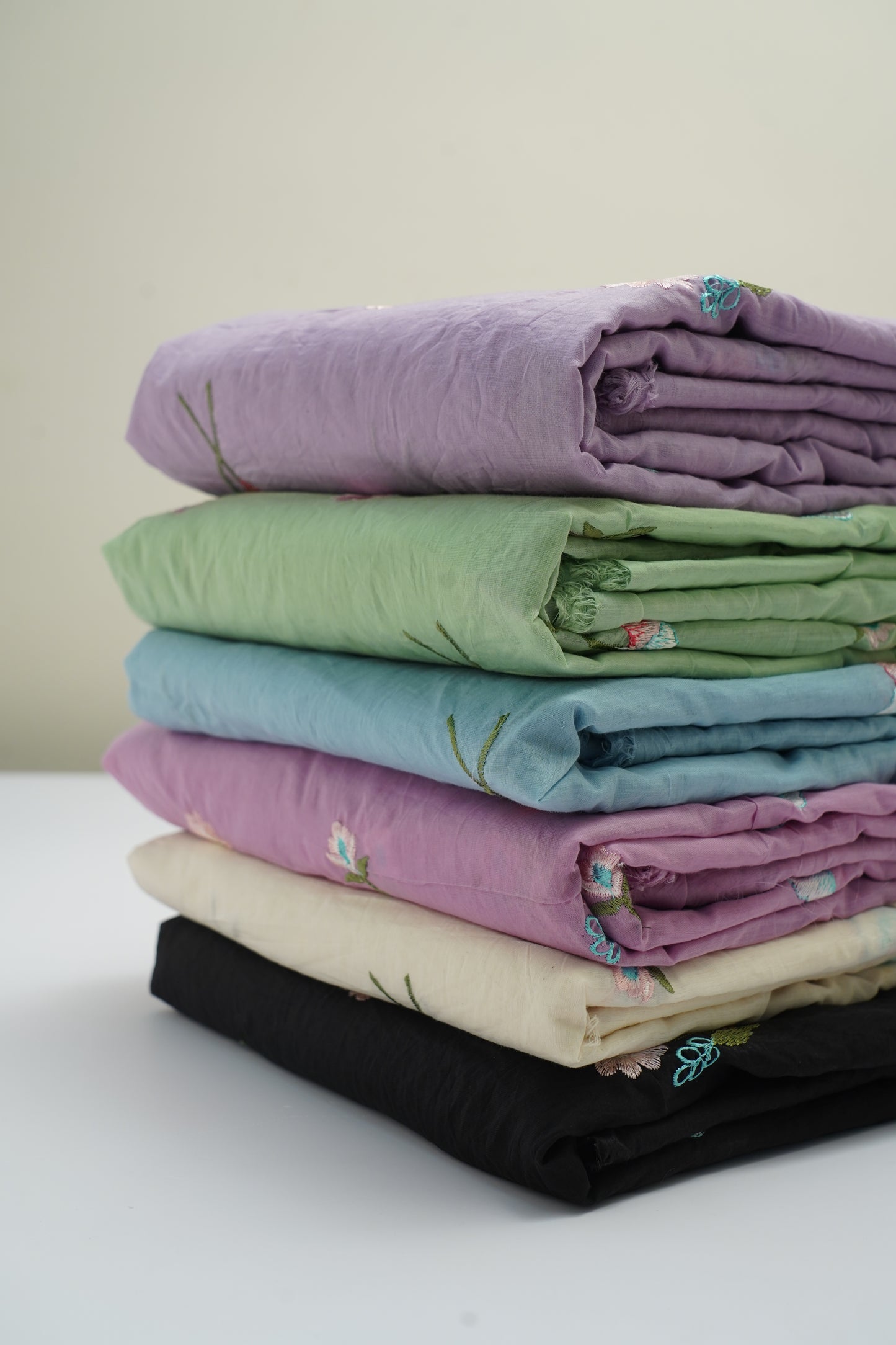 EMBROIDERY MUL COTTON - Classic Off-White