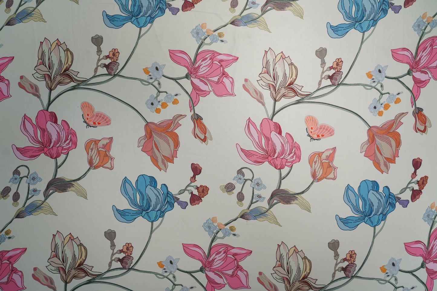 HEAVY SATIN GEORGETTE - Cream/Ivory base