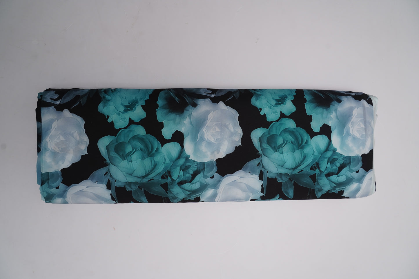 FIONA DIGITAL - Black base with teal green