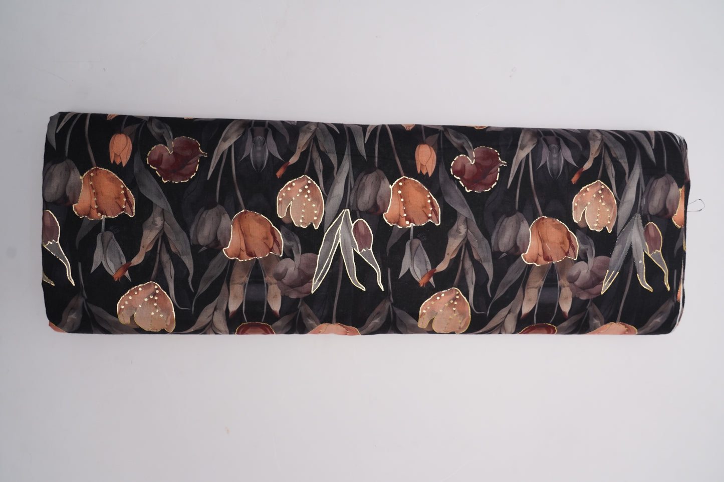 COTTON CAMBRIC WITH FOIL - Black base