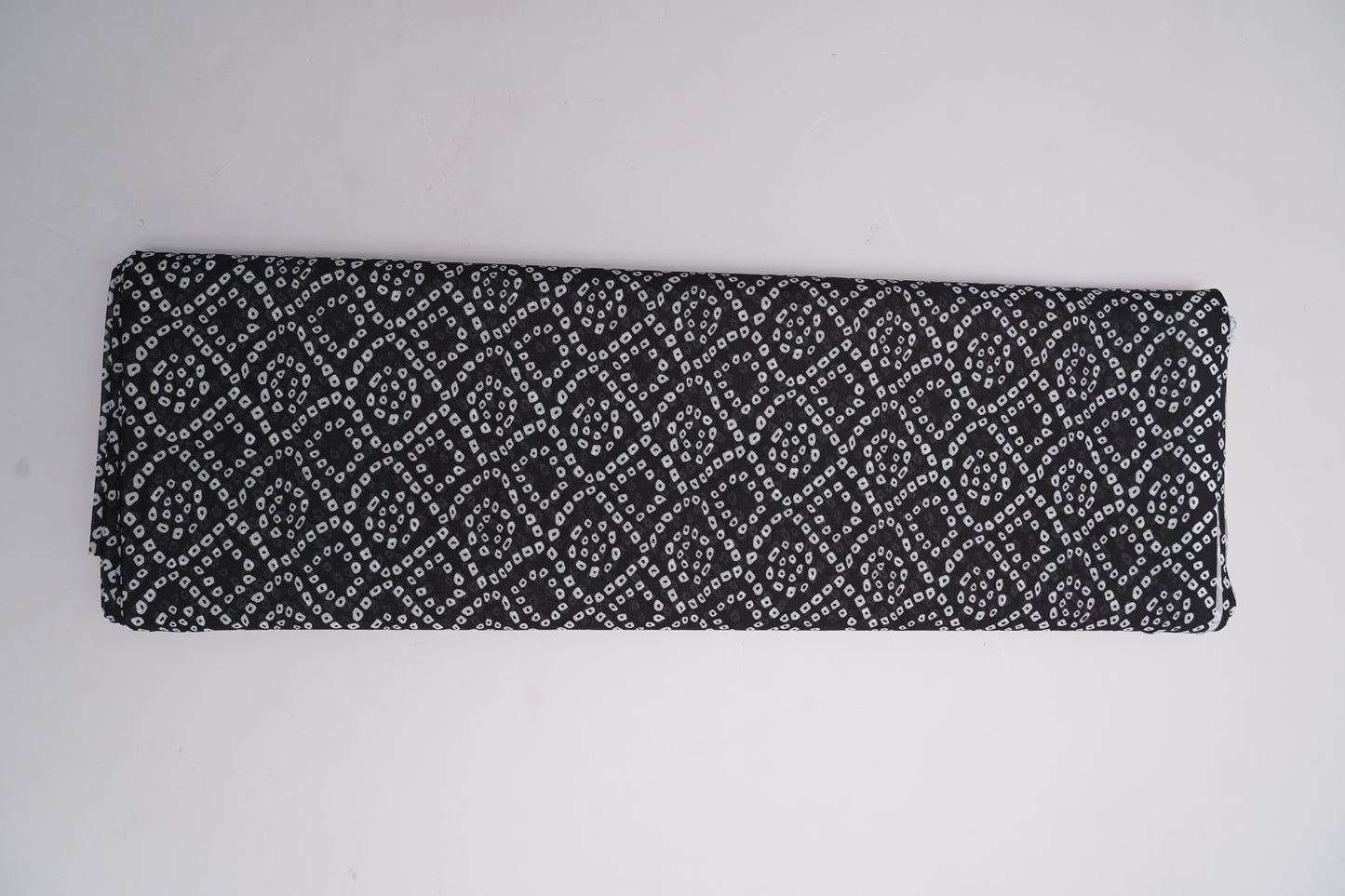 DIGITAL GEORGETTE -BLACK & WHITE