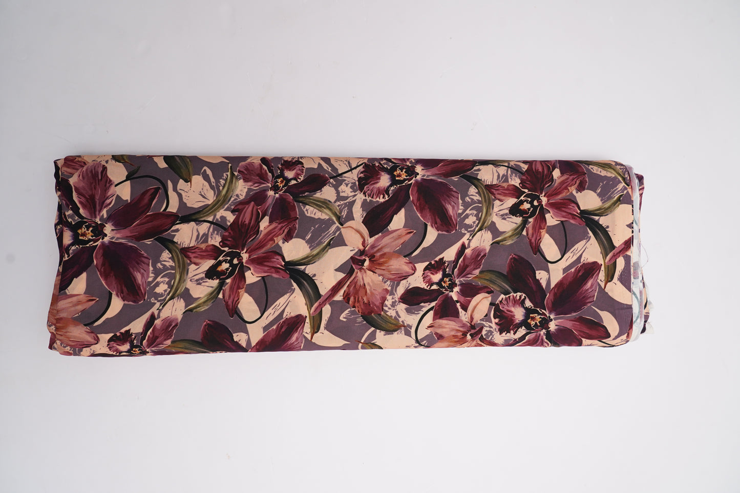 SOFT SILK TOUCH - Dark beige base with wine florals