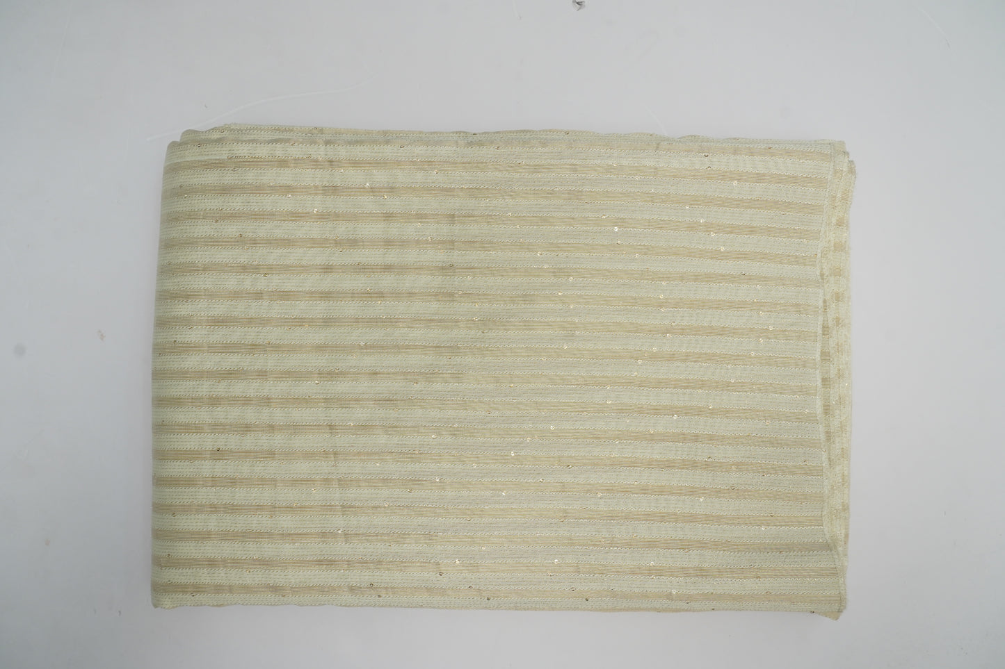 TISSUE STRIPES - Soft ivory-beige base